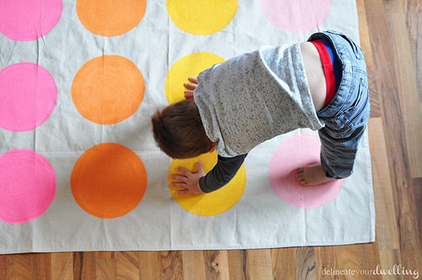 DIY Jogo TWISTER para brincar em família BRINQUEDOS RECICLÁVEIS 