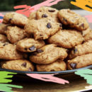 Cookies de abóbora empilhados em um prato
