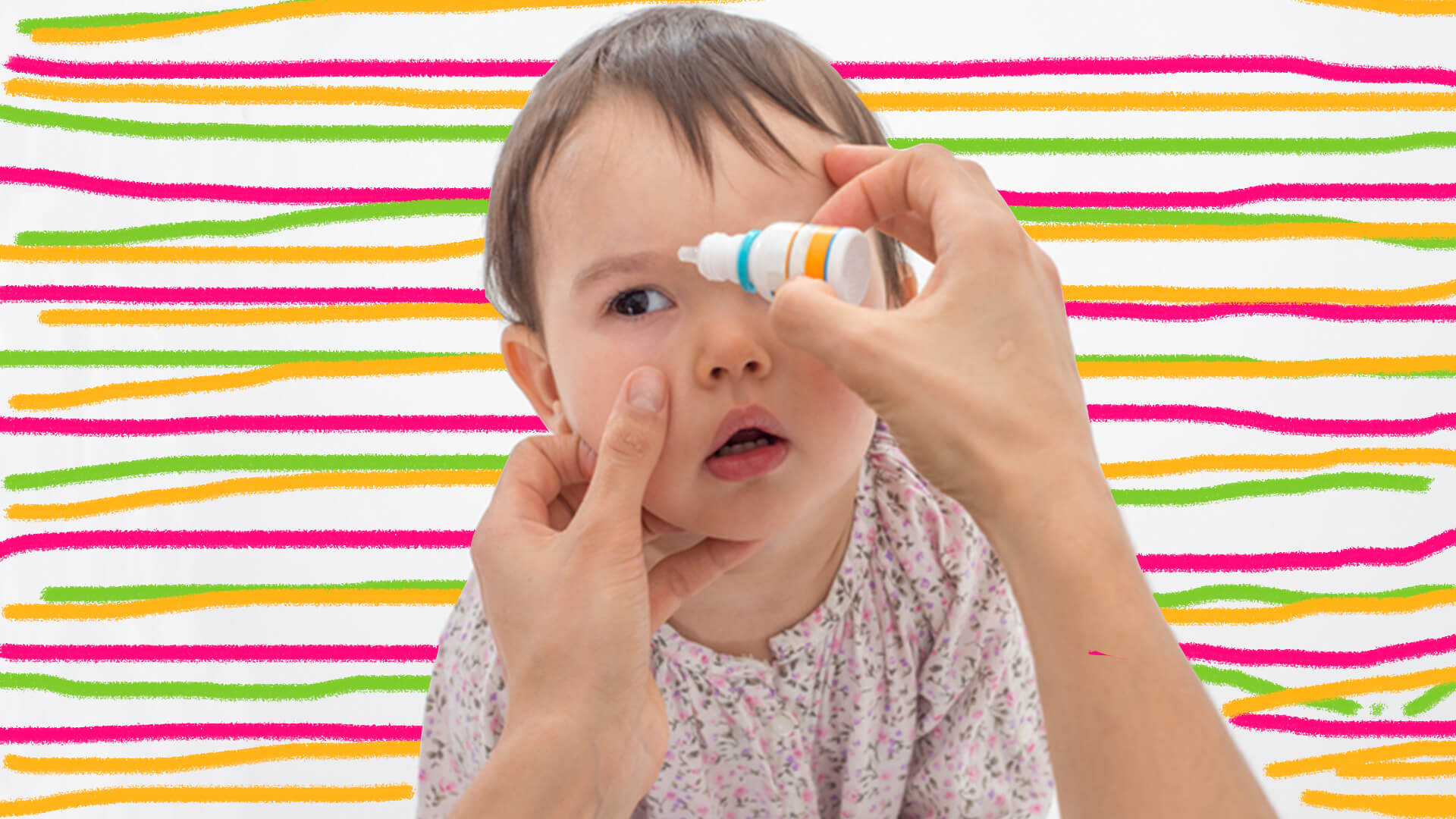 Conjuntivite infantil: foto de uma criança que está com um olho aberto. Uma pessoa está com um colírio na mão e se prepara para aplicar na criança.