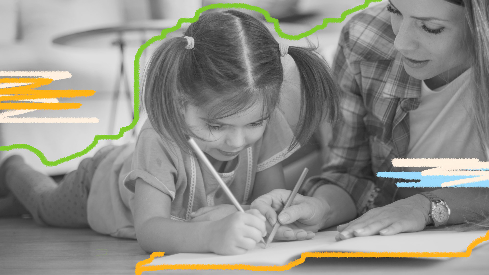 menina-estudando-com-a-mãe menina-estudando-com-a-mãe