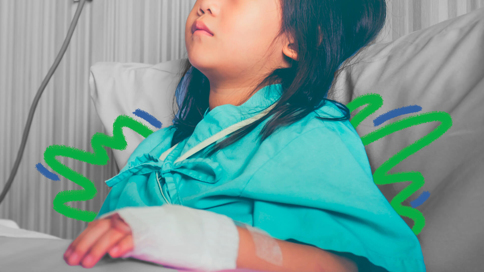 Uma menina de pele clara está em um leito de hospital. A imagem ilustra matéria sobre doação de órgãos e transplantes.