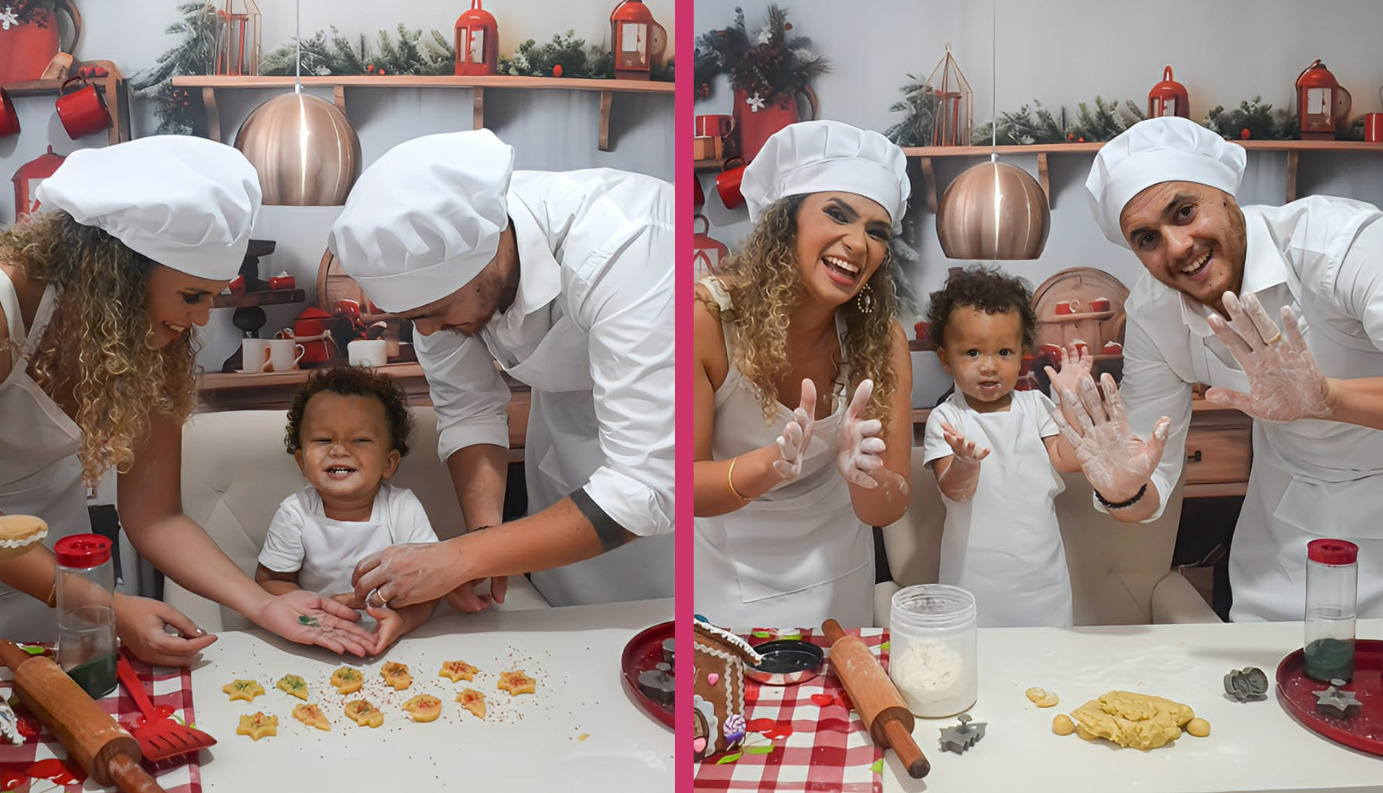 A imagem mostra duas fotos com o menino Arthur no meio do pai e da mãe, vestidos de cozinheiros e preparando biscoitos de natal em um cenário de cozinha.